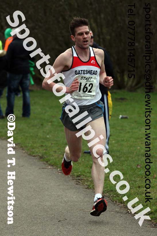 Senior men and veterans over-40s Royal Signals NECC Rod Relays, Hetton Lyons Park, Hetton-le-Hole. Photo: David T. Hewitson/Sports for All Pics